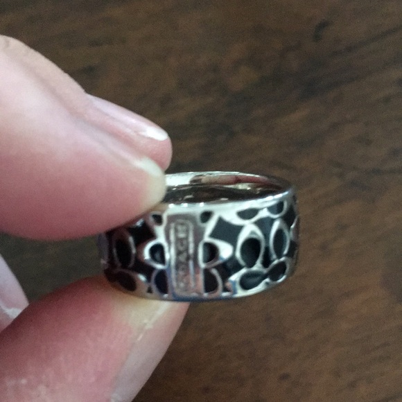 Coach ring - Picture 3 of 4